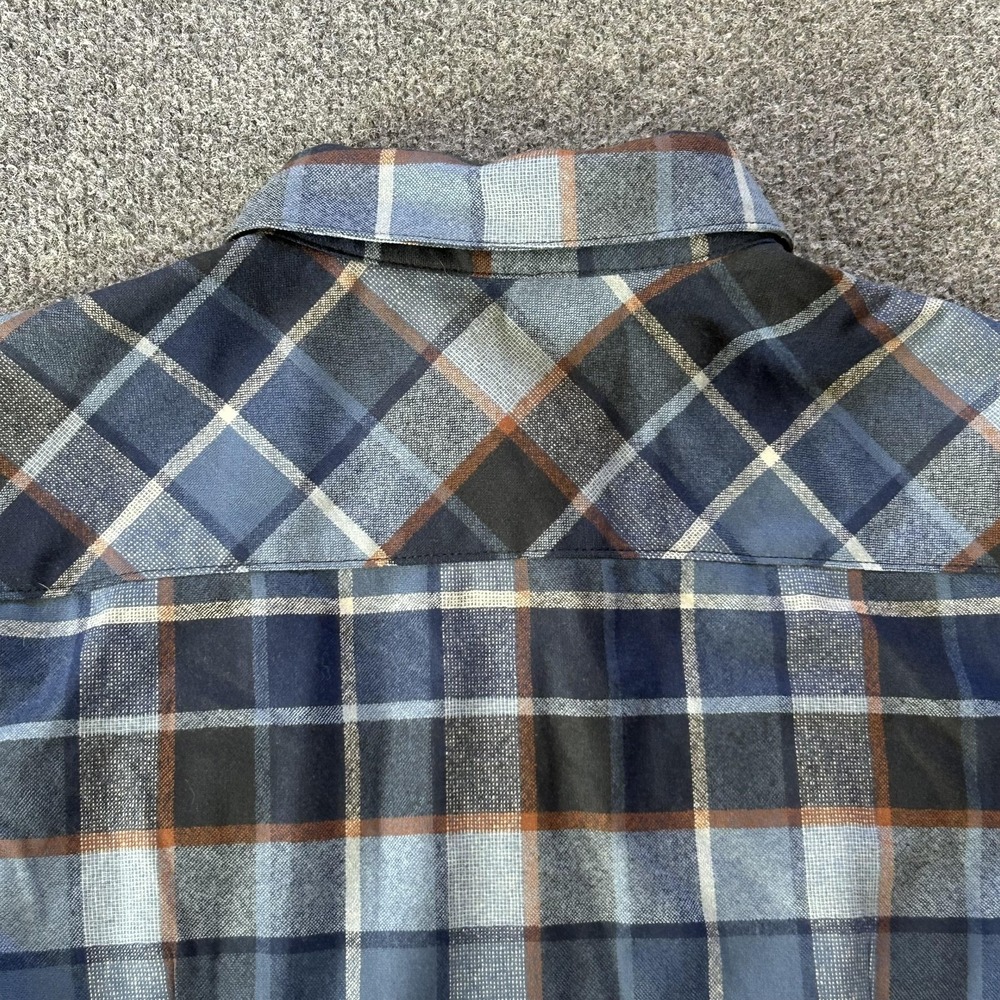 Pendleton Shirt Womens‎ Large Blue Plaid Wool Flannel Button Up Long Sleeve - Picture 12 of 14